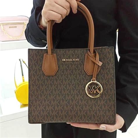 túi xách michael kors màu mới nhất leflair|túi mk k&a.